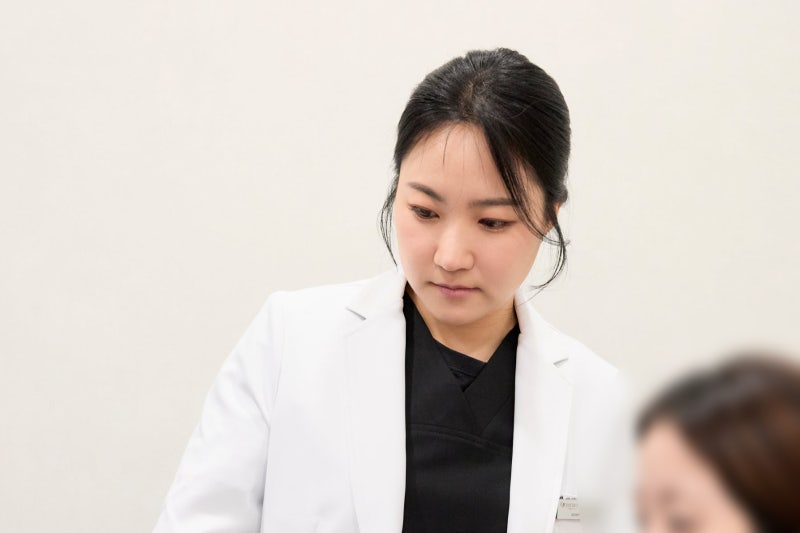 봉은사역 피부과 스킨보톡스, 시술 전 알아야 할 부작용과 병원 고르는 기준 사진 6