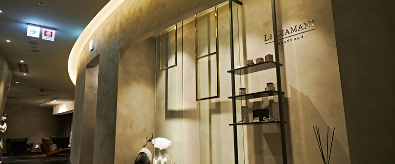 Le Diamant Breast Care