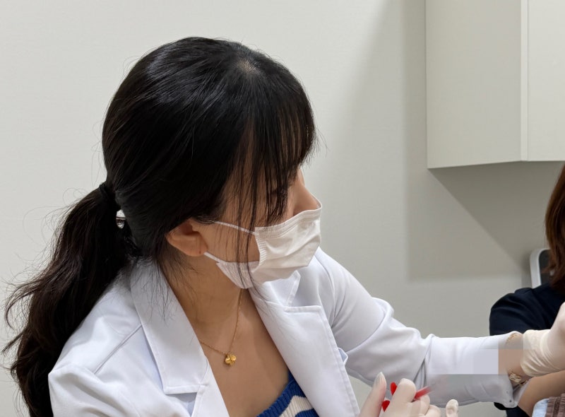 팔자주름필러, 무조건 채우면 될까요? 원인에 따라 달라지는 이유 사진 7
