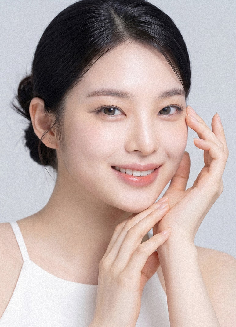 김해리투오 스킨부스터 얼굴 변화 확인 사진 6