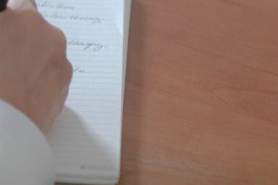 하지정맥류 주의, 40,50대 이후 다리가 무겁고 저리다면? 사진 15