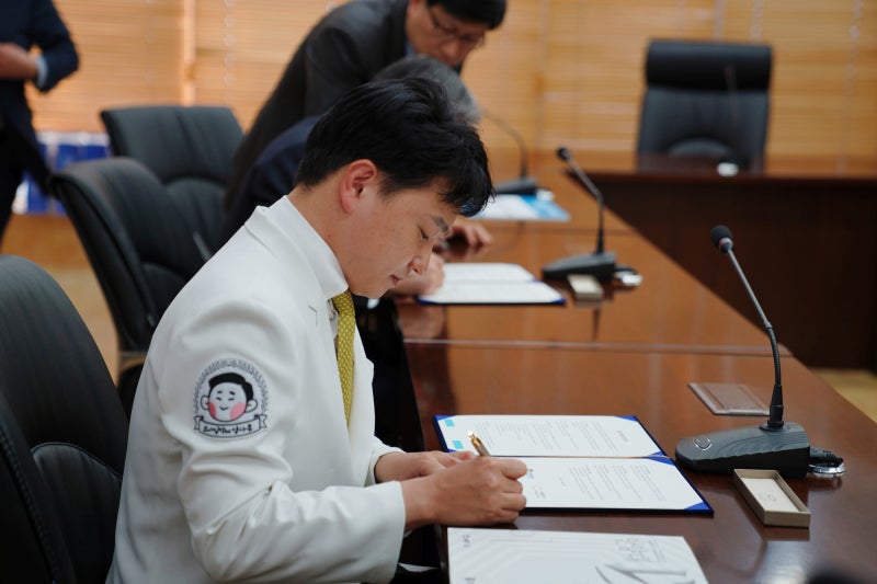 โรงพยาบาลจักษุ Smile Eye – ลงนาม MOU ความร่วมมือกับมหาวิทยาลัย Anyang 사진 7