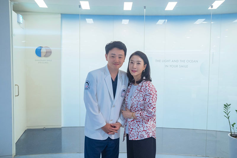韩国著名演员金宝妍女士,进行老花眼白内障手术 사진 9